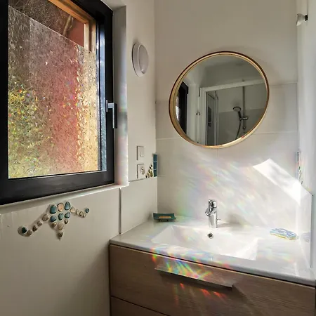 Orange Oasis 公寓 *