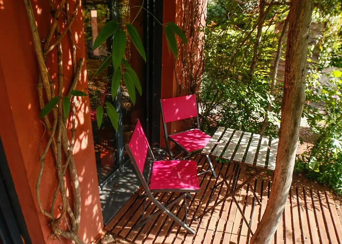 Orange Oasis Apartman *